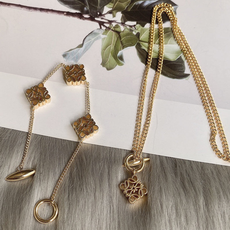 14A602XDE Stylish Bracelets Necklaces