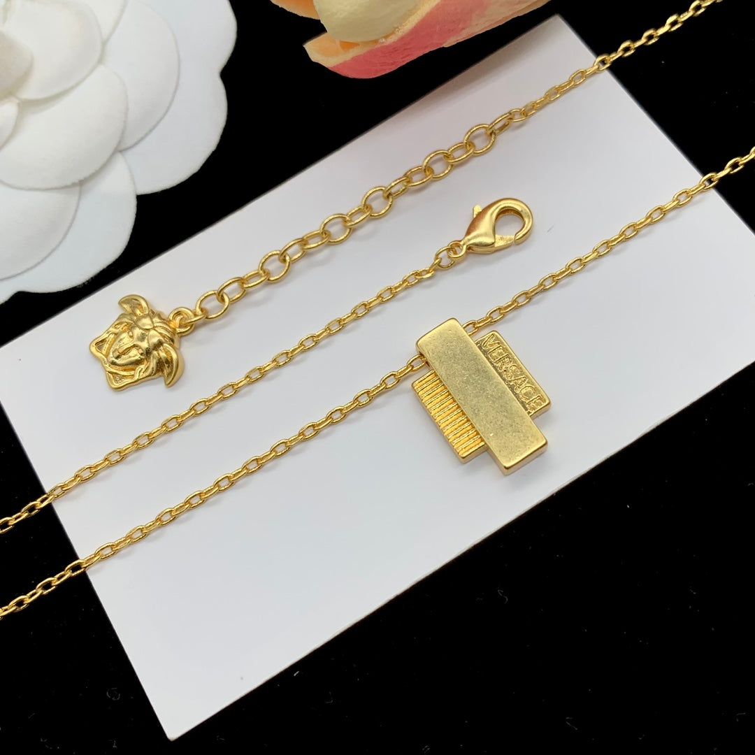 175RV79XDE Stylish Necklace