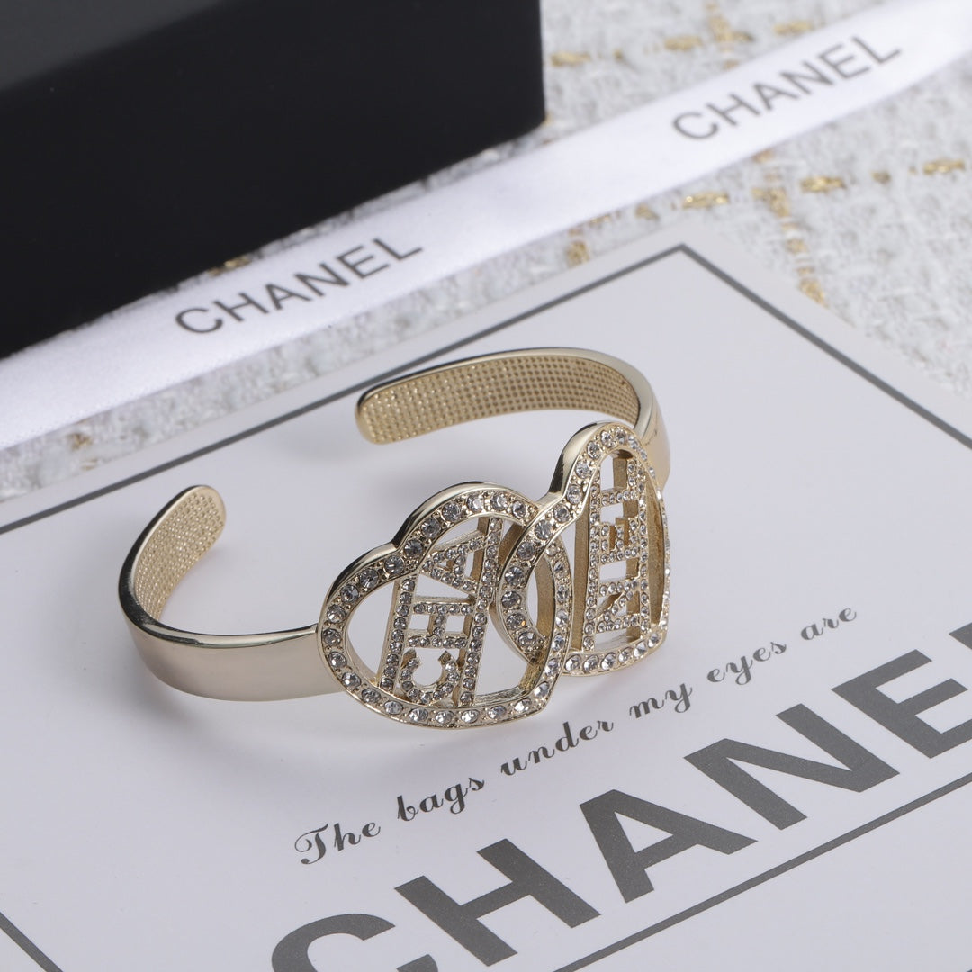 1YC98KDE Stylish Bracelets