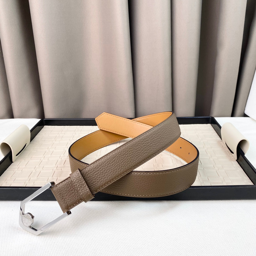 14H106PDE Stylish High quality belt With full package