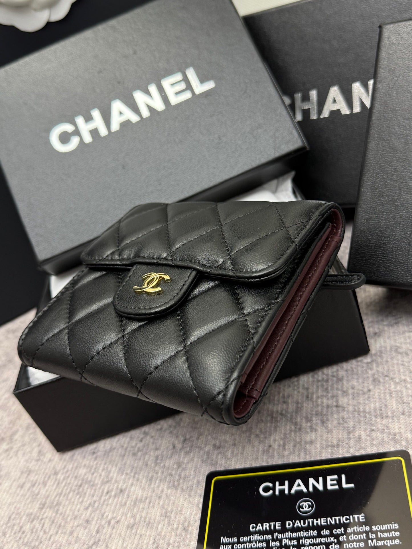 15RC98BDE Stylish leather bag