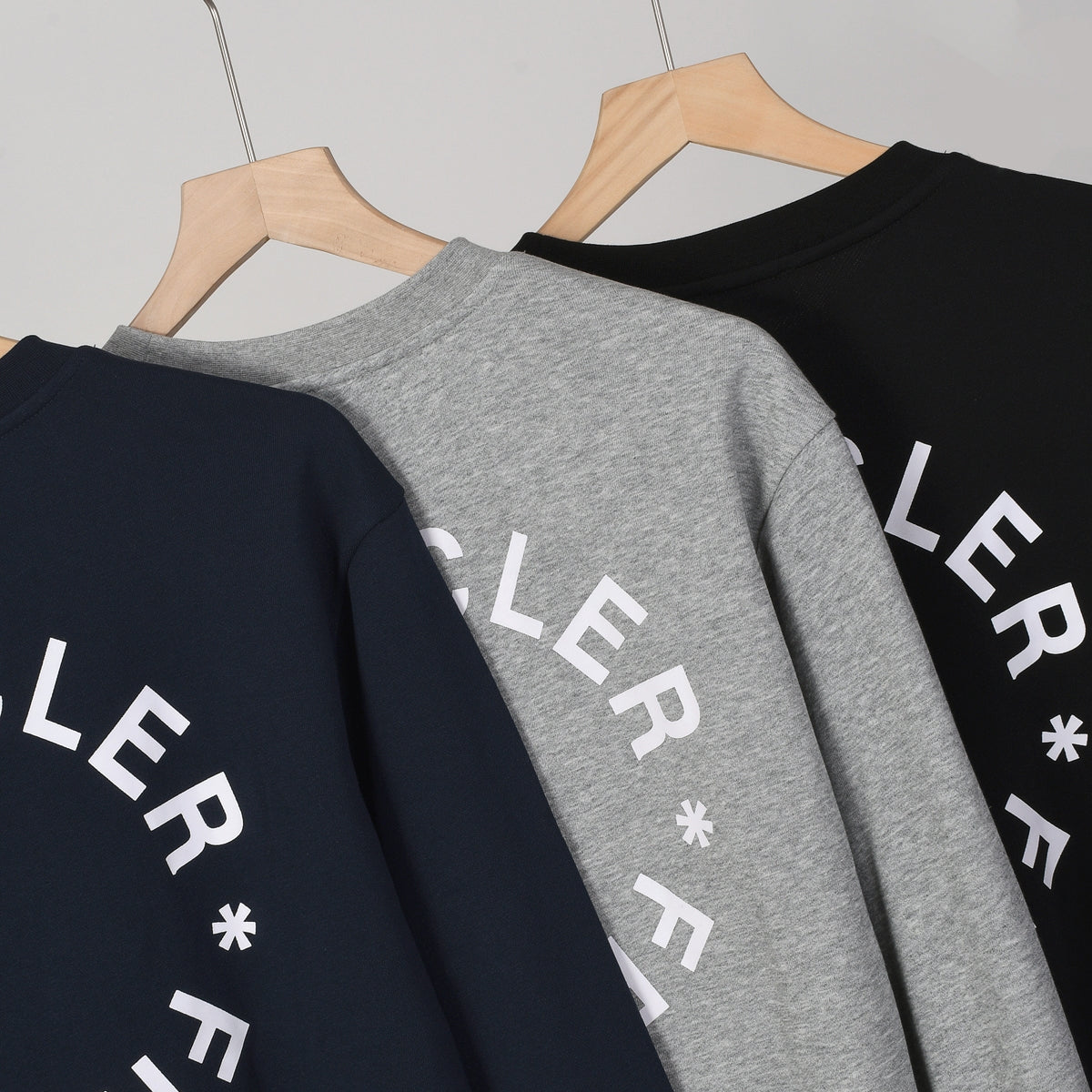 175ZA82UDE Stylish Sweaters