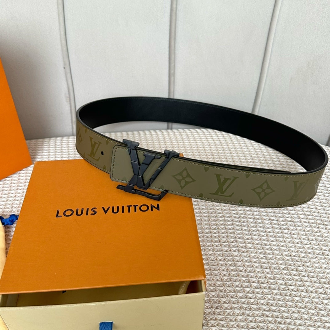 14E150PDE Stylish High quality belt With full package