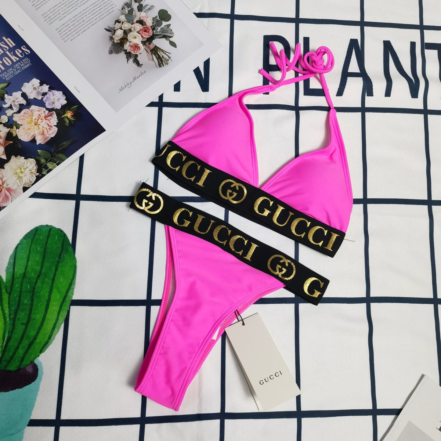 14B224YDE Stylish Bikini swimsuit