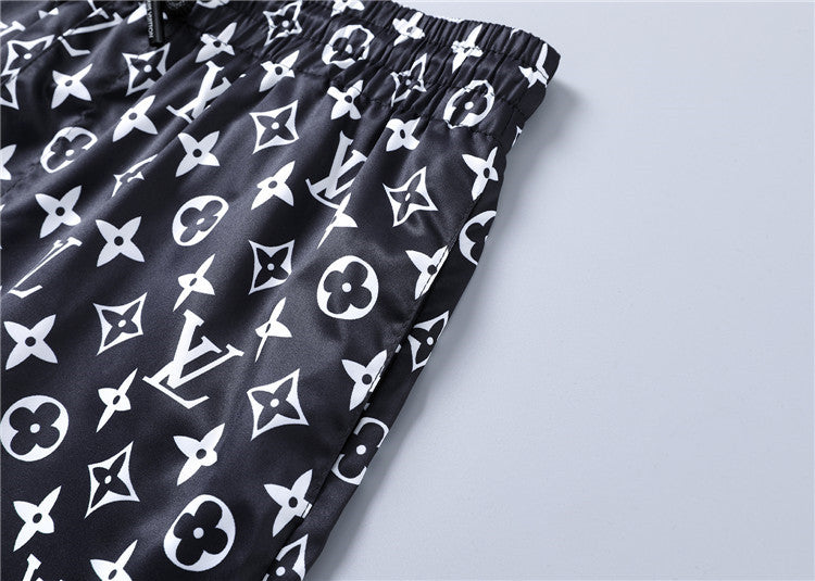 145RE102UDE Stylish shorts