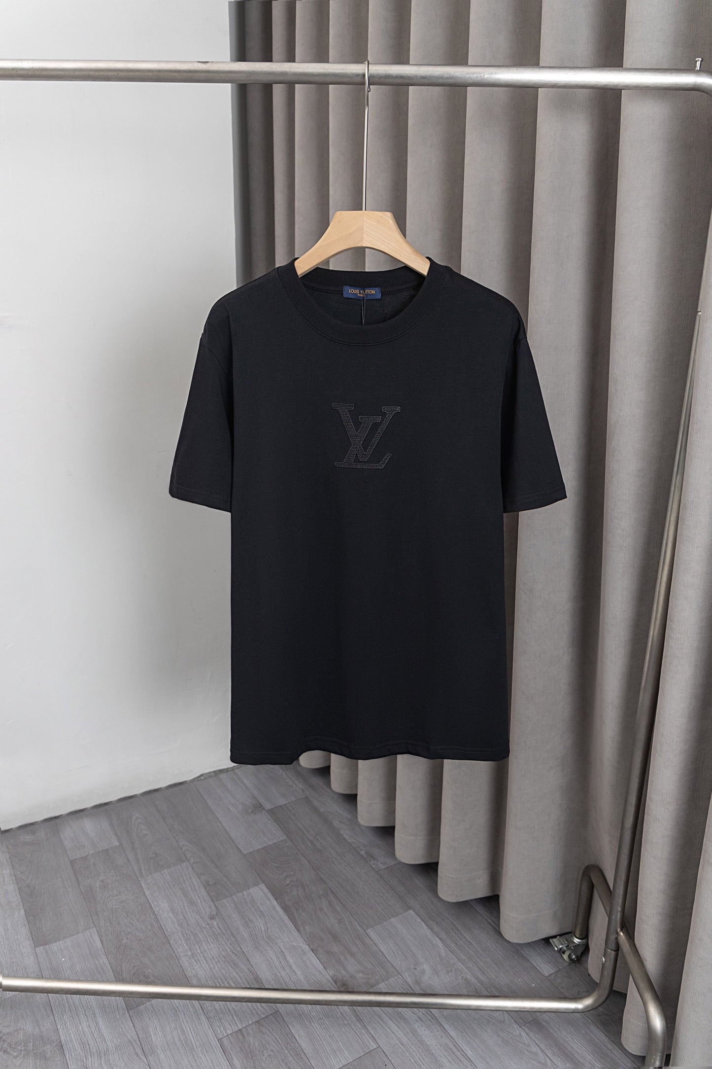 125WE3UDE Stylish T-shirts