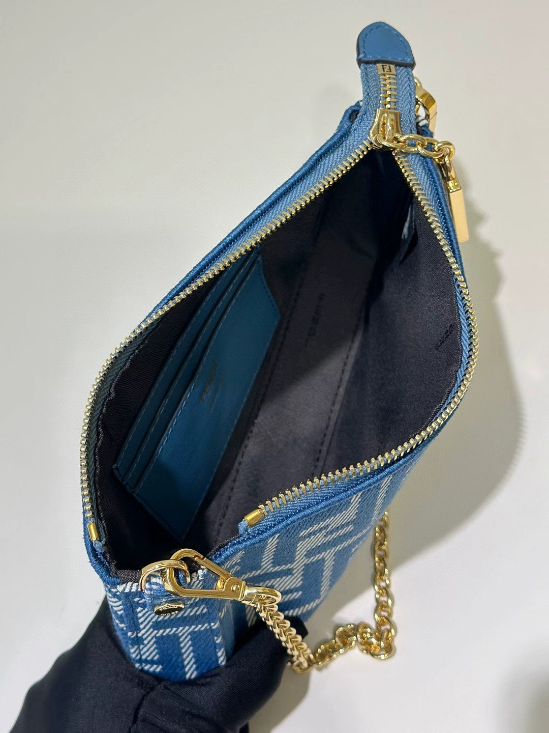 15RF9BDE Stylish bag