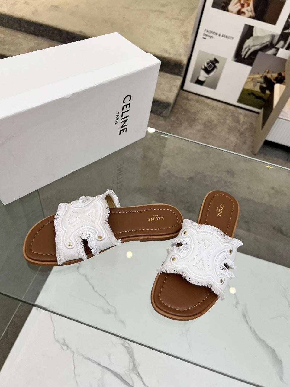 255QA25ZDE Stylish leather shoes
