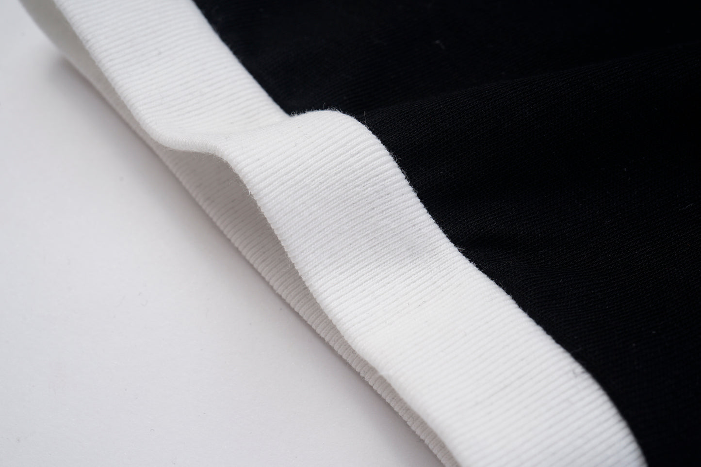 1ZD528UDE Stylish T-shirts