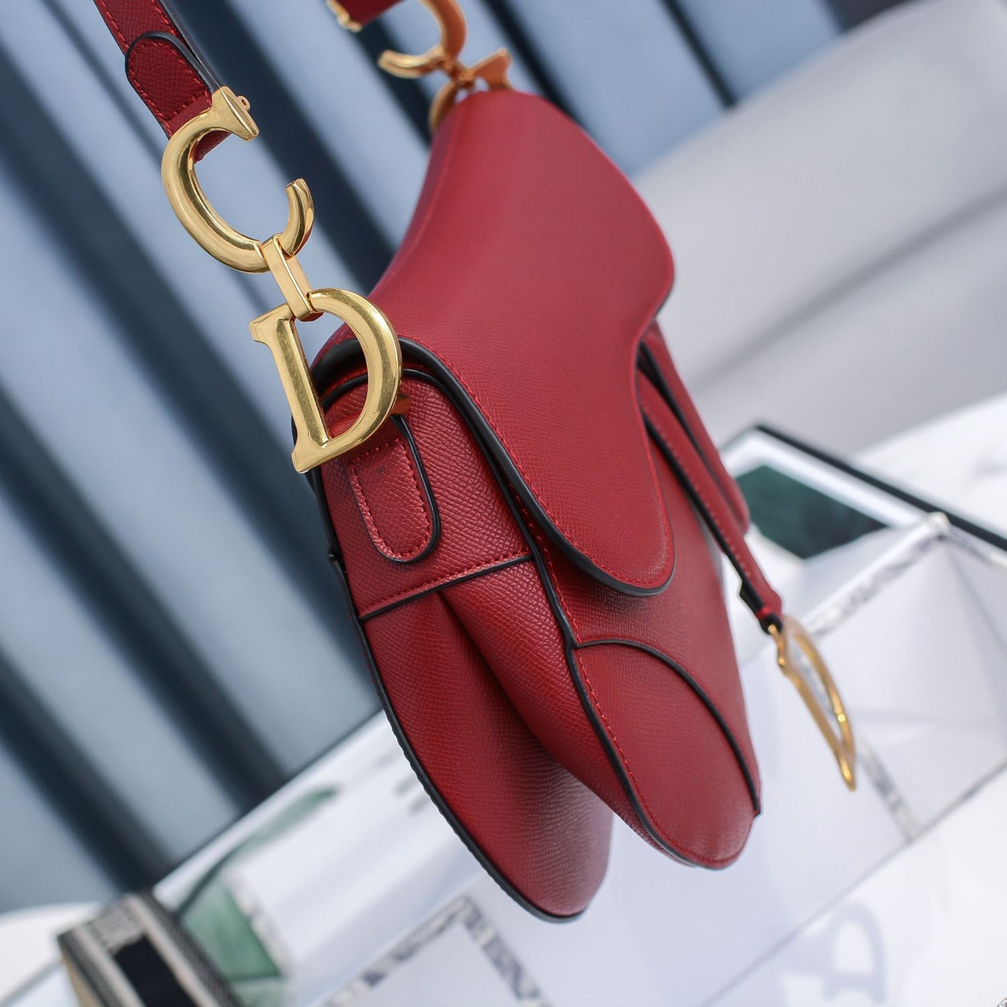 5E15BDE Stylish leather bag