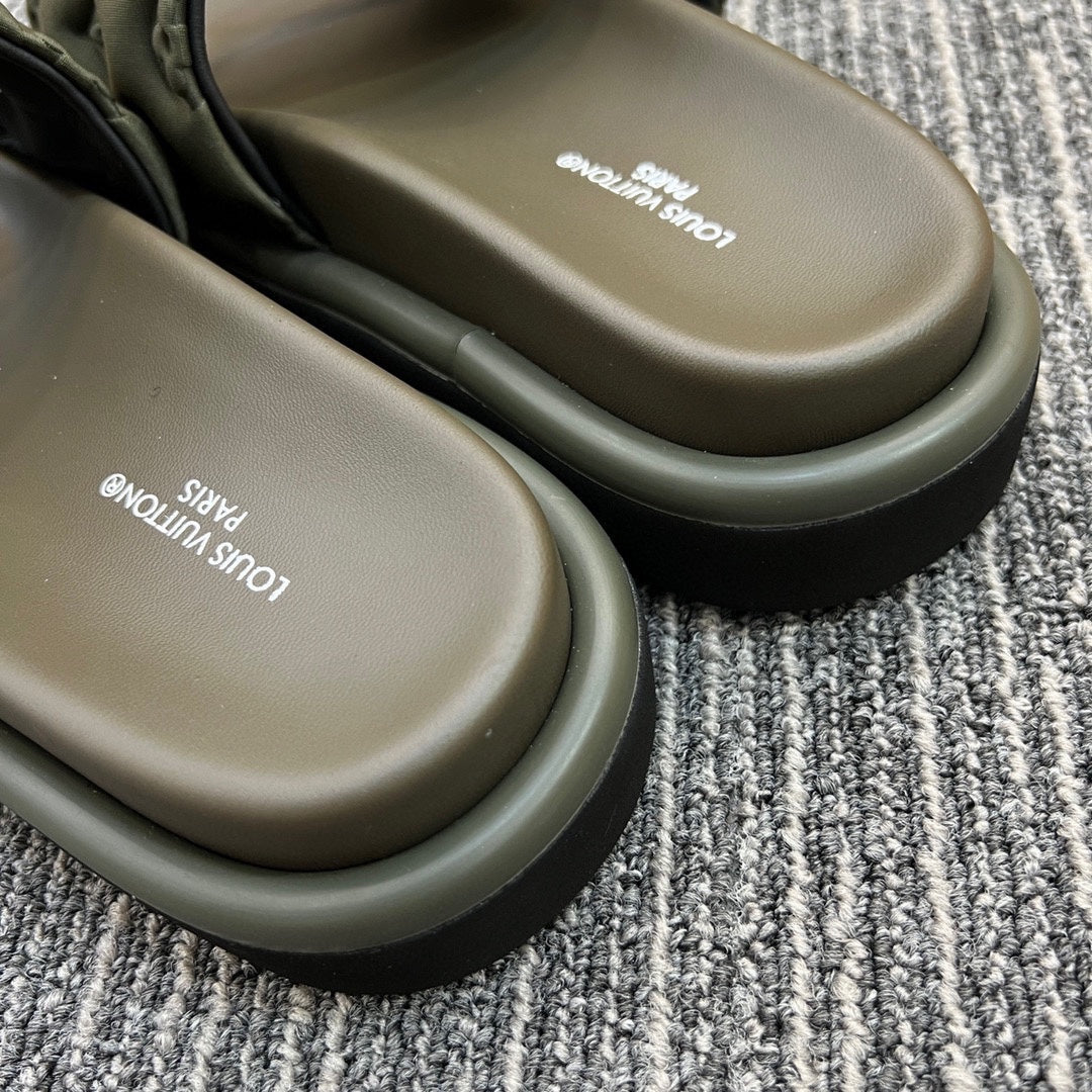 5YE116ZDE Stylish Slippers