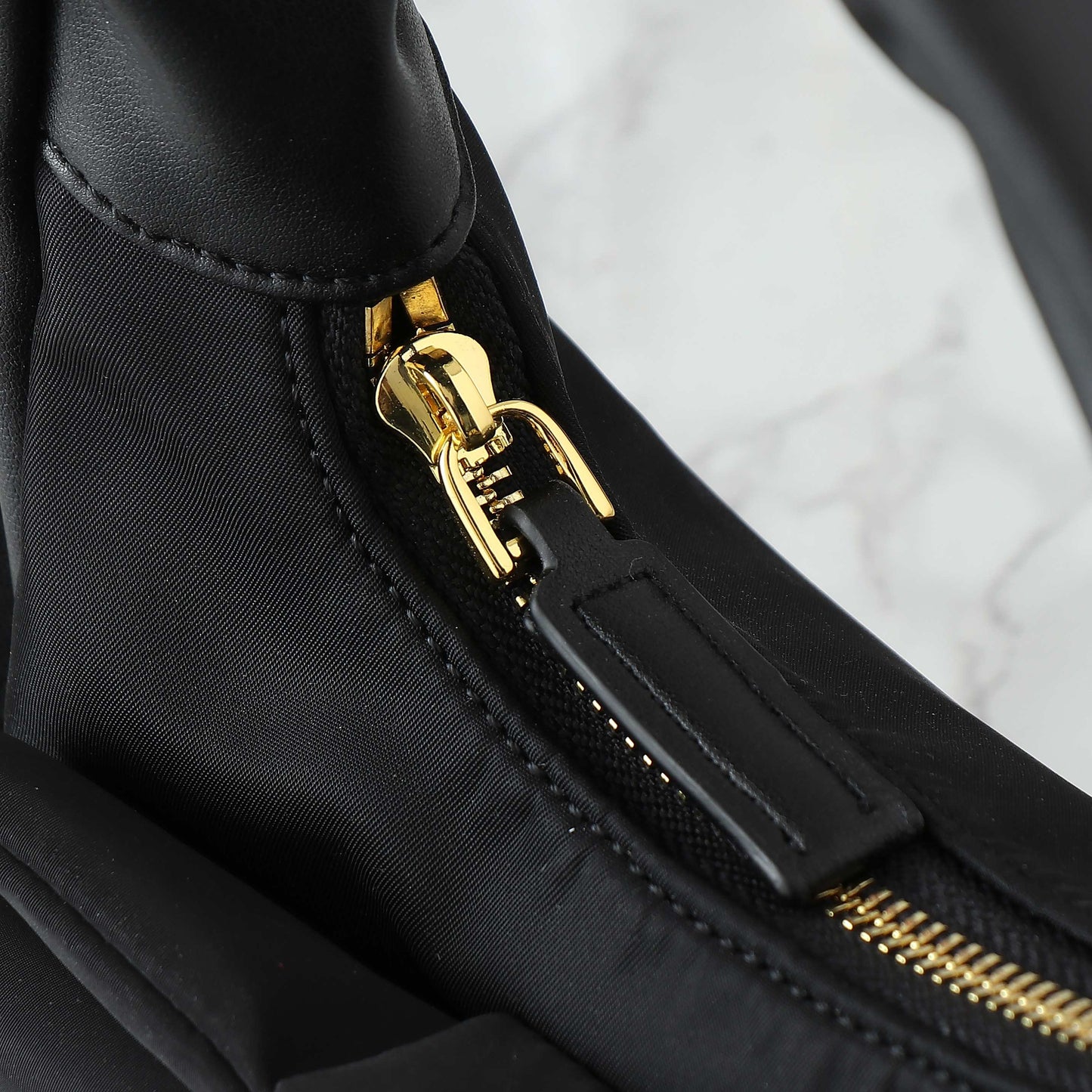 1WP103BDE Stylish leather+Canvas bag)