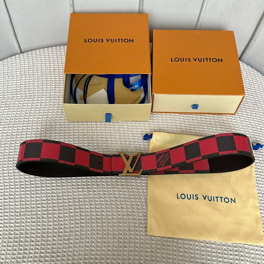 14E149PDE Stylish High quality belt With full package