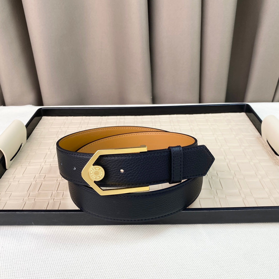 14H107PDE Stylish High quality belt With full package