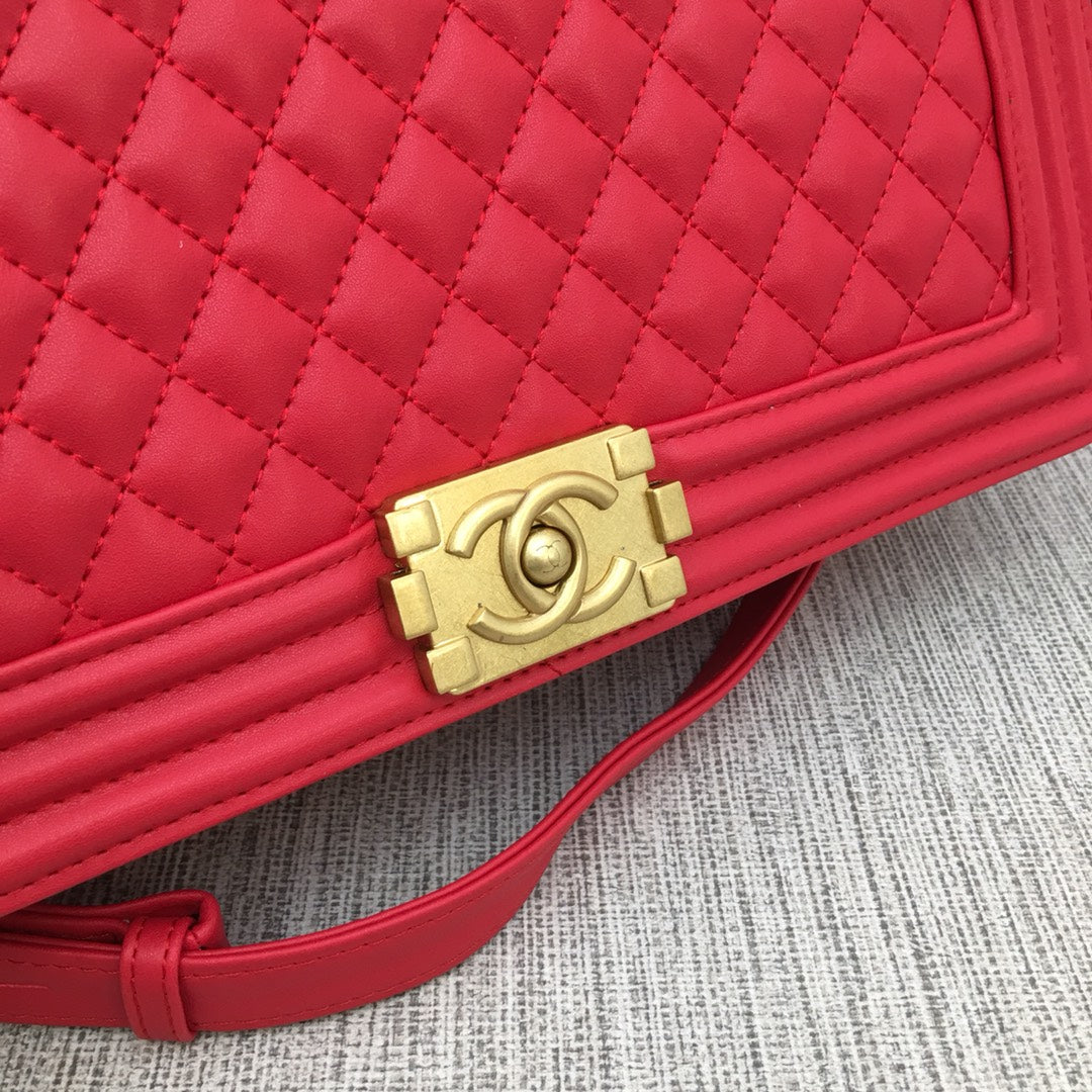 5C60BDE Stylish leather bag