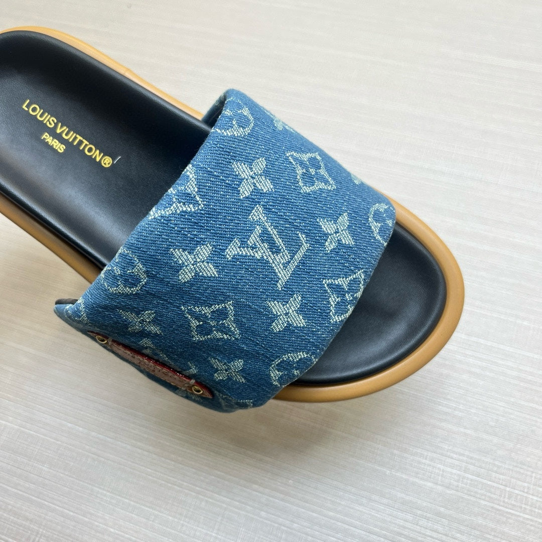 54E100ZDE Stylish slippers Sole thickness 5cm