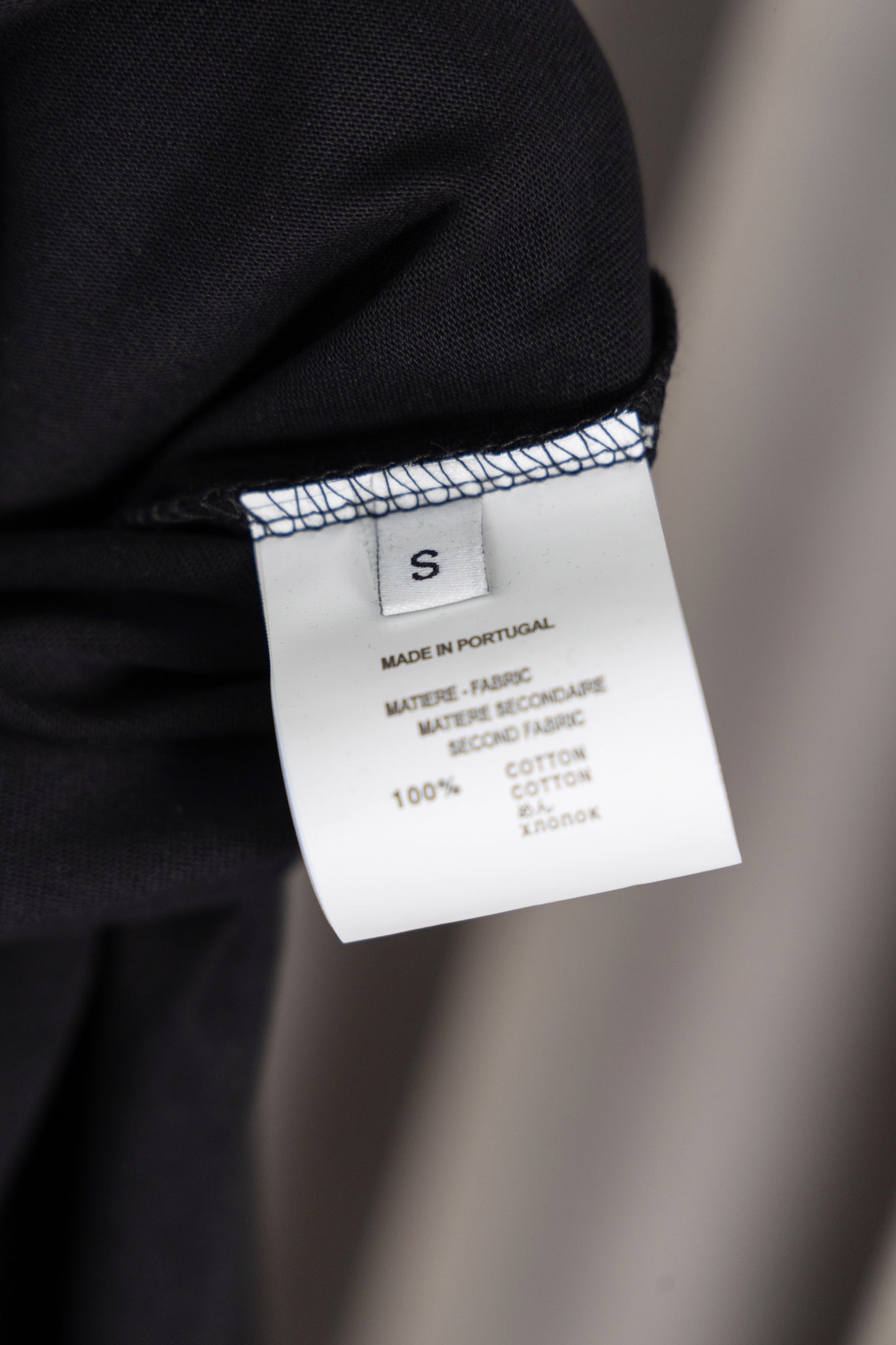 1ZE570UDE Stylish T-shirts
