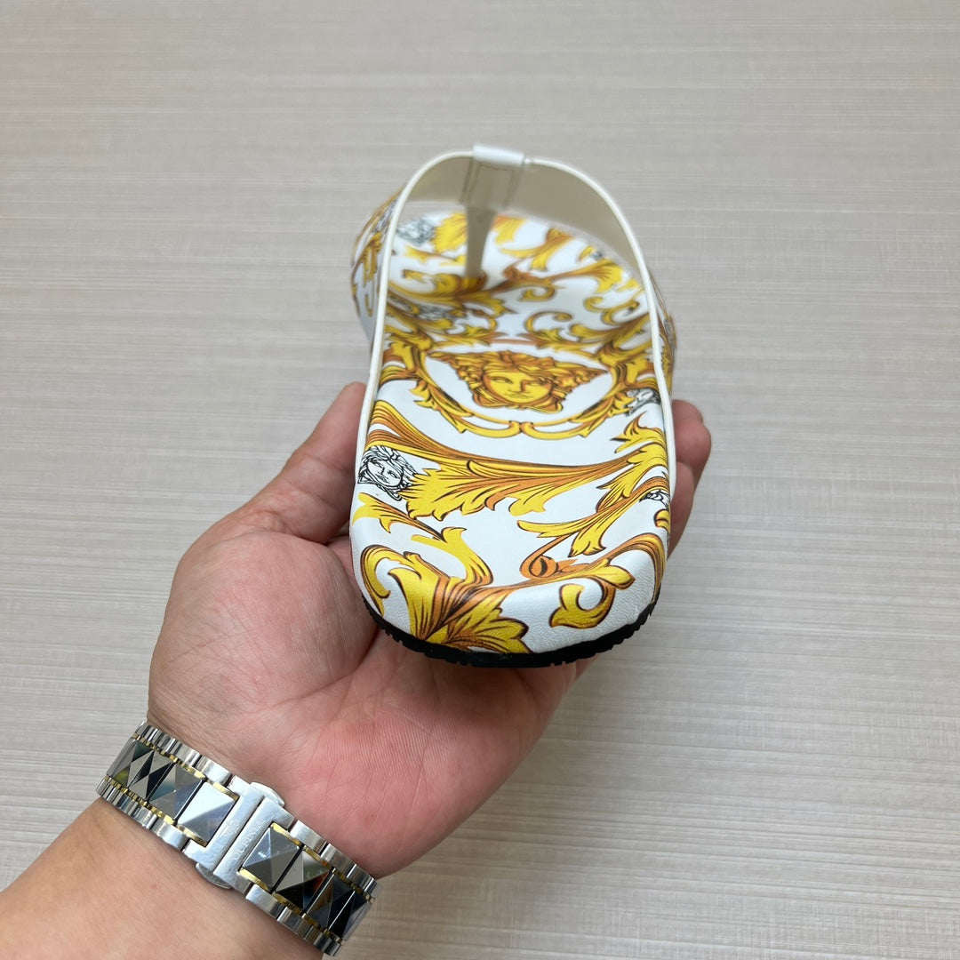 54V96ZDE Stylish slippers