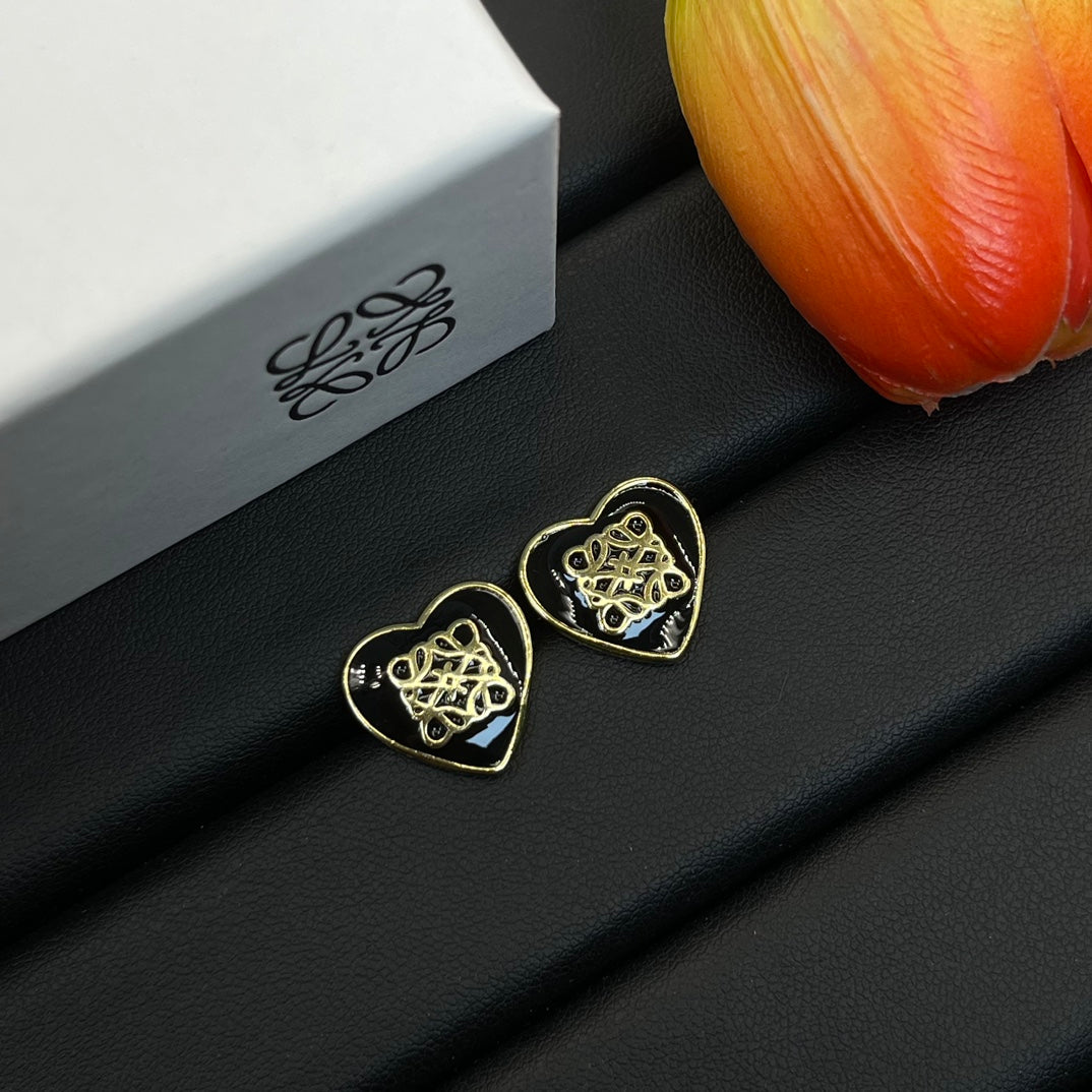 14A759EDE Stylish Earrings