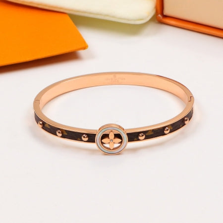 2E13KDE Stylish Bracelets