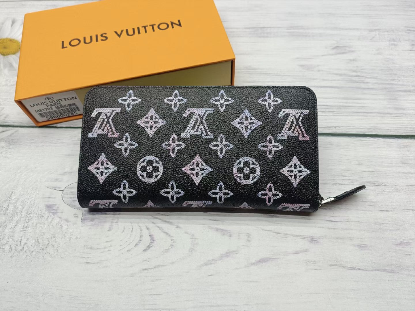 1XE102BDE Stylish leather wallets
