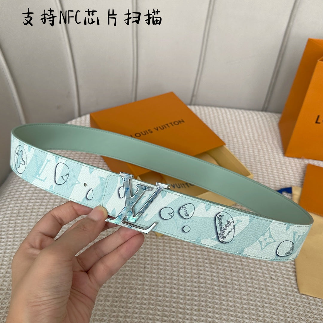 14E139PDE Stylish High quality leather belt With full package