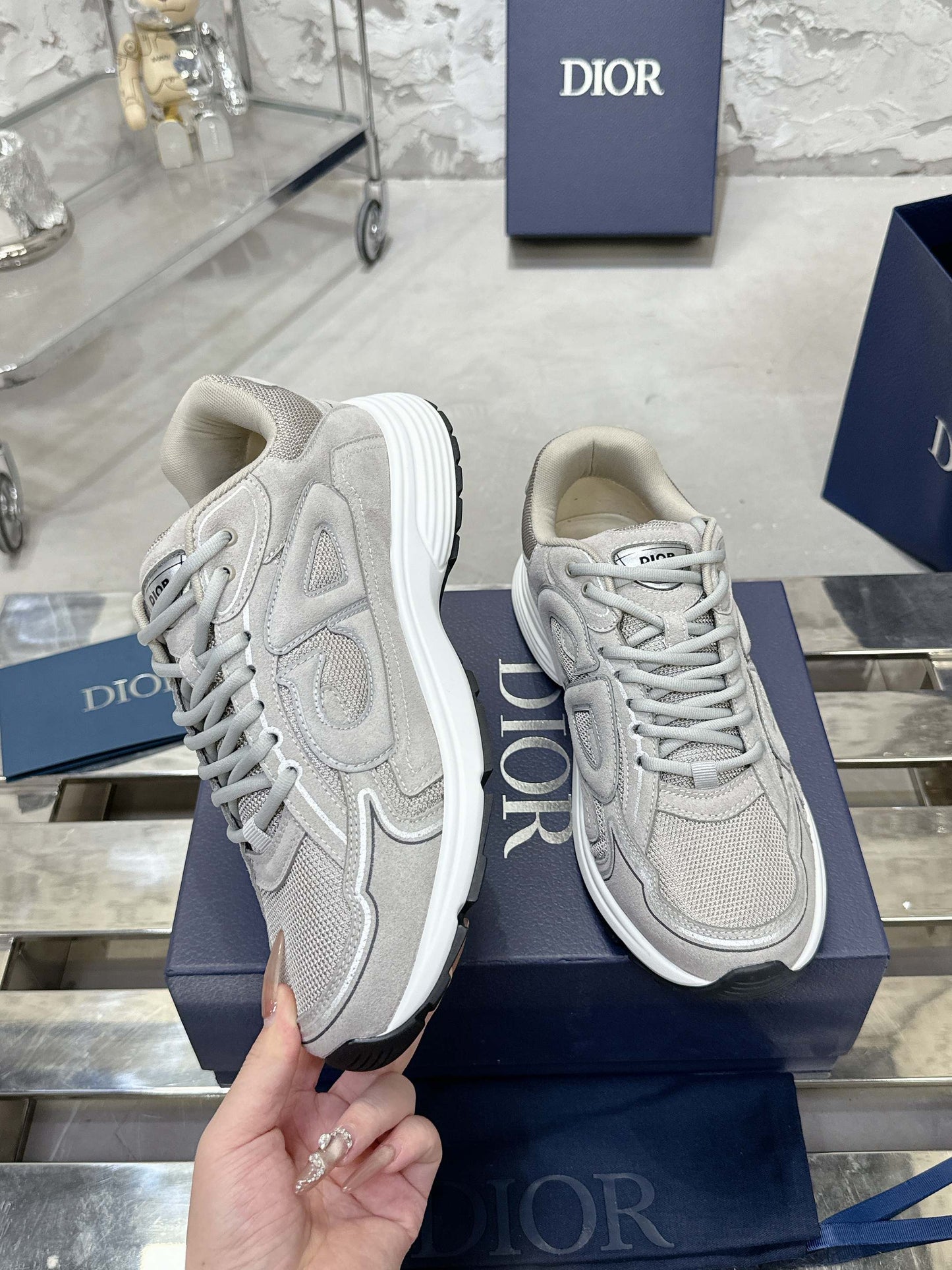 245RD2ZDE Stylish Sneakers
