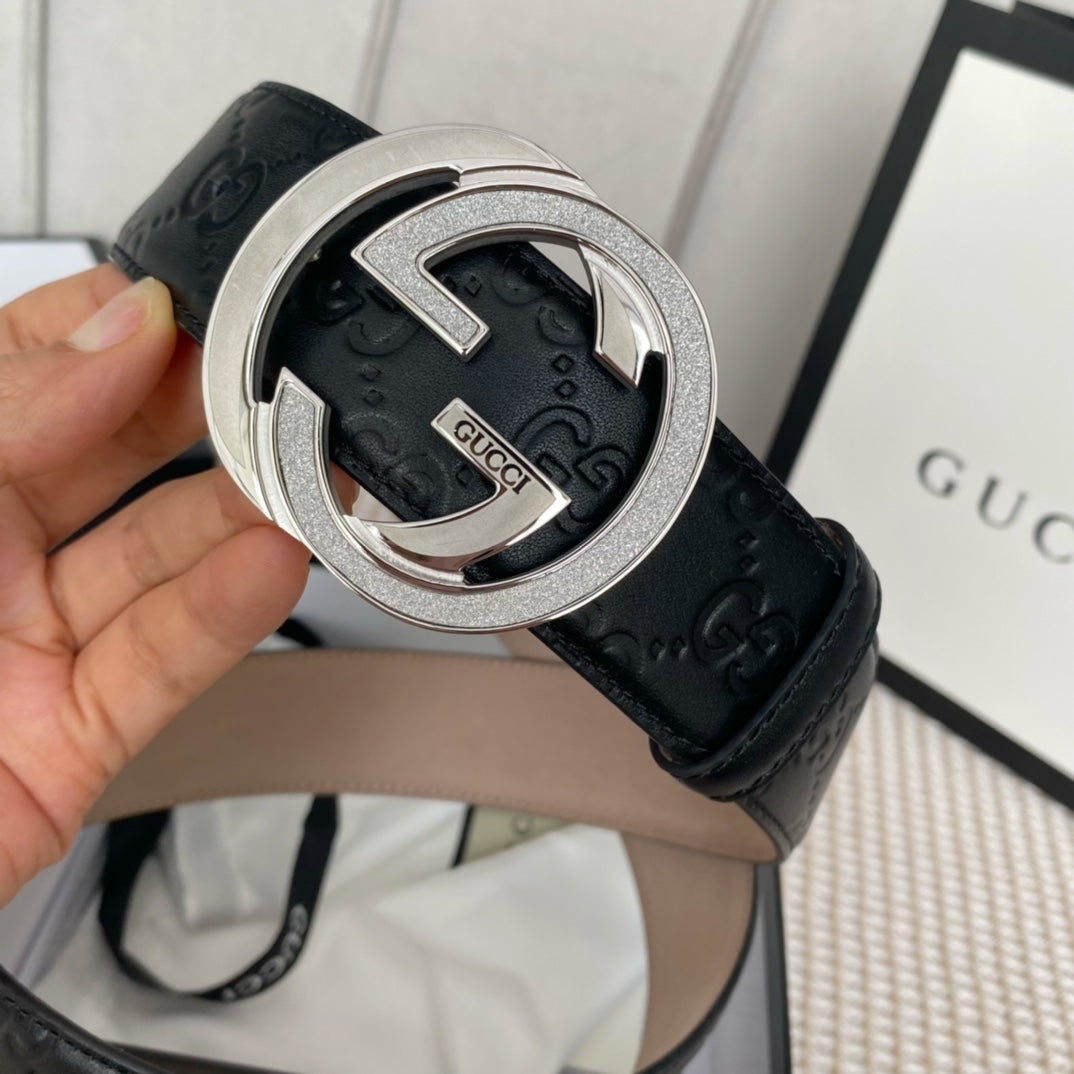 1XB26PDE Stylish High quality belt With full package