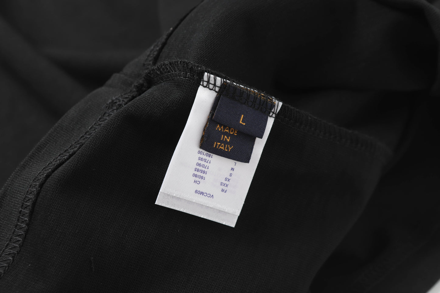 145RE149UDE Stylish T-shirt