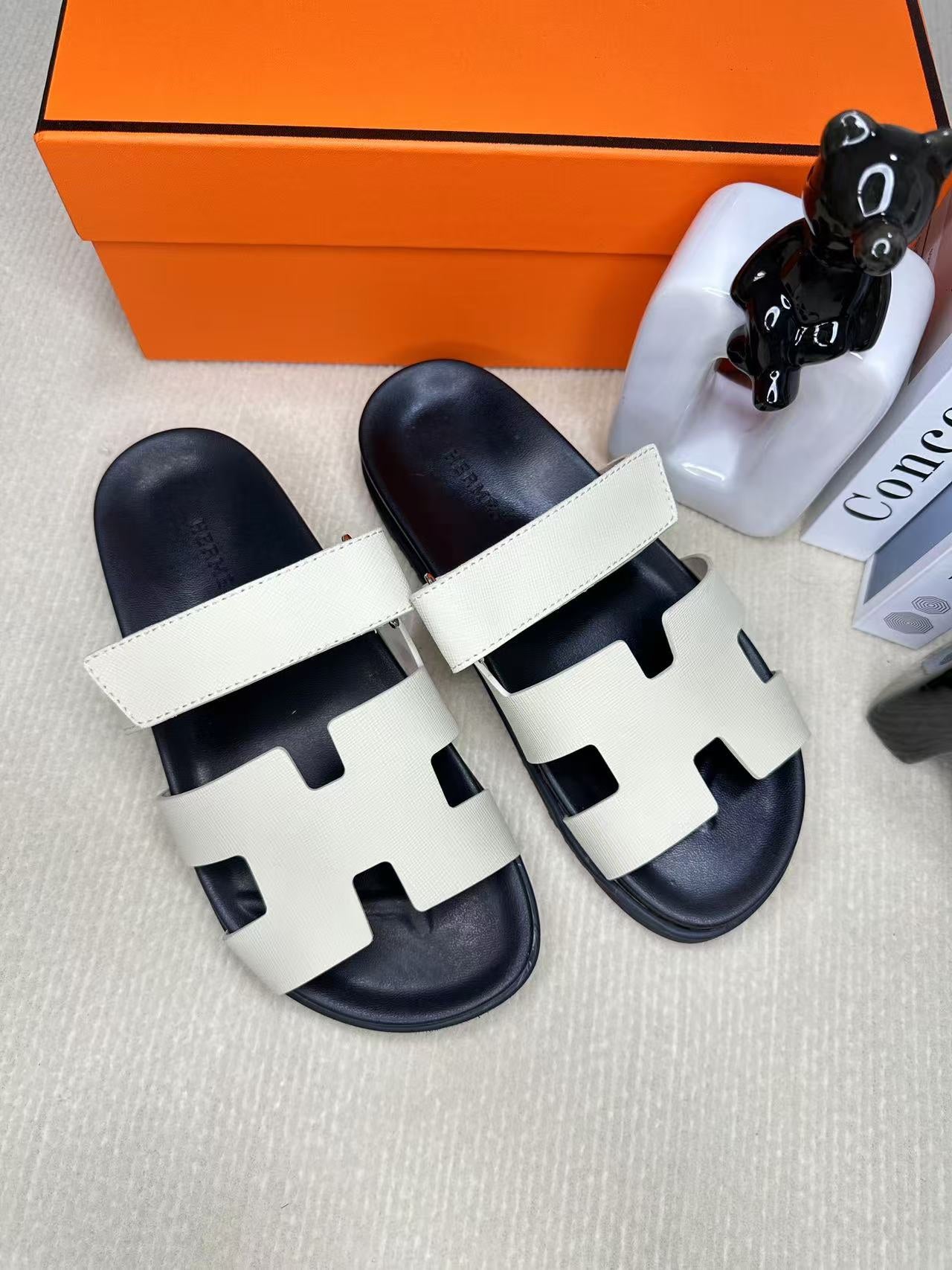 255QH28ZDE Stylish leather shoes