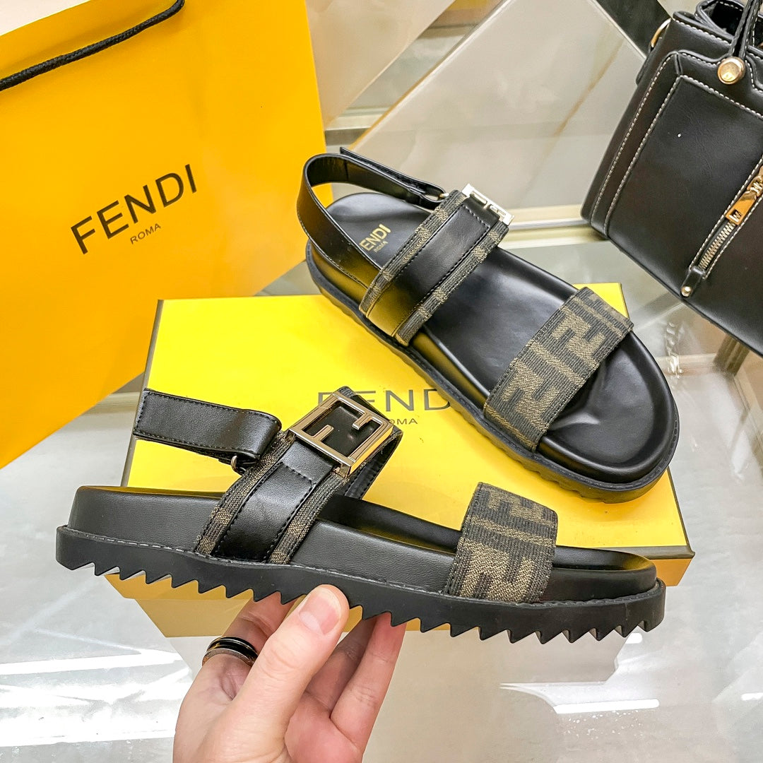 14F71ZDE Stylish sandals