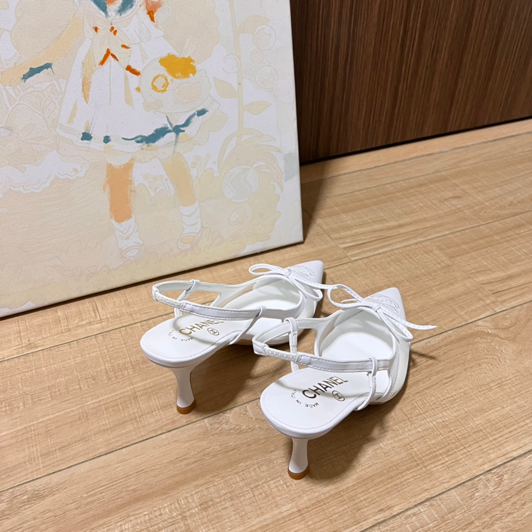 14C40ZDE Stylish High heels Heel height 6cm