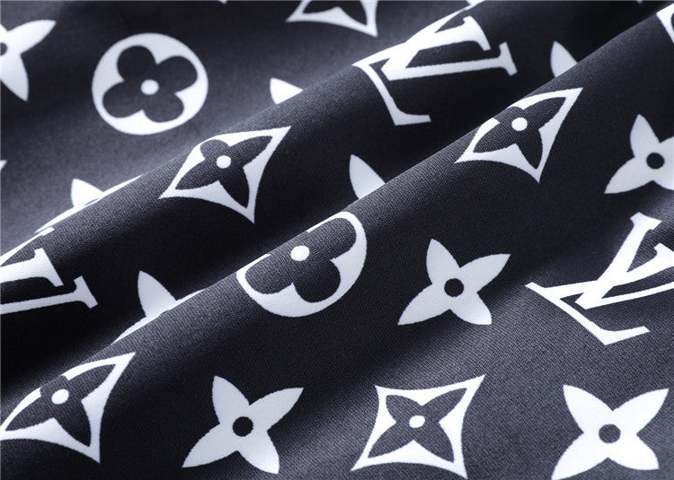145RE102UDE Stylish shorts