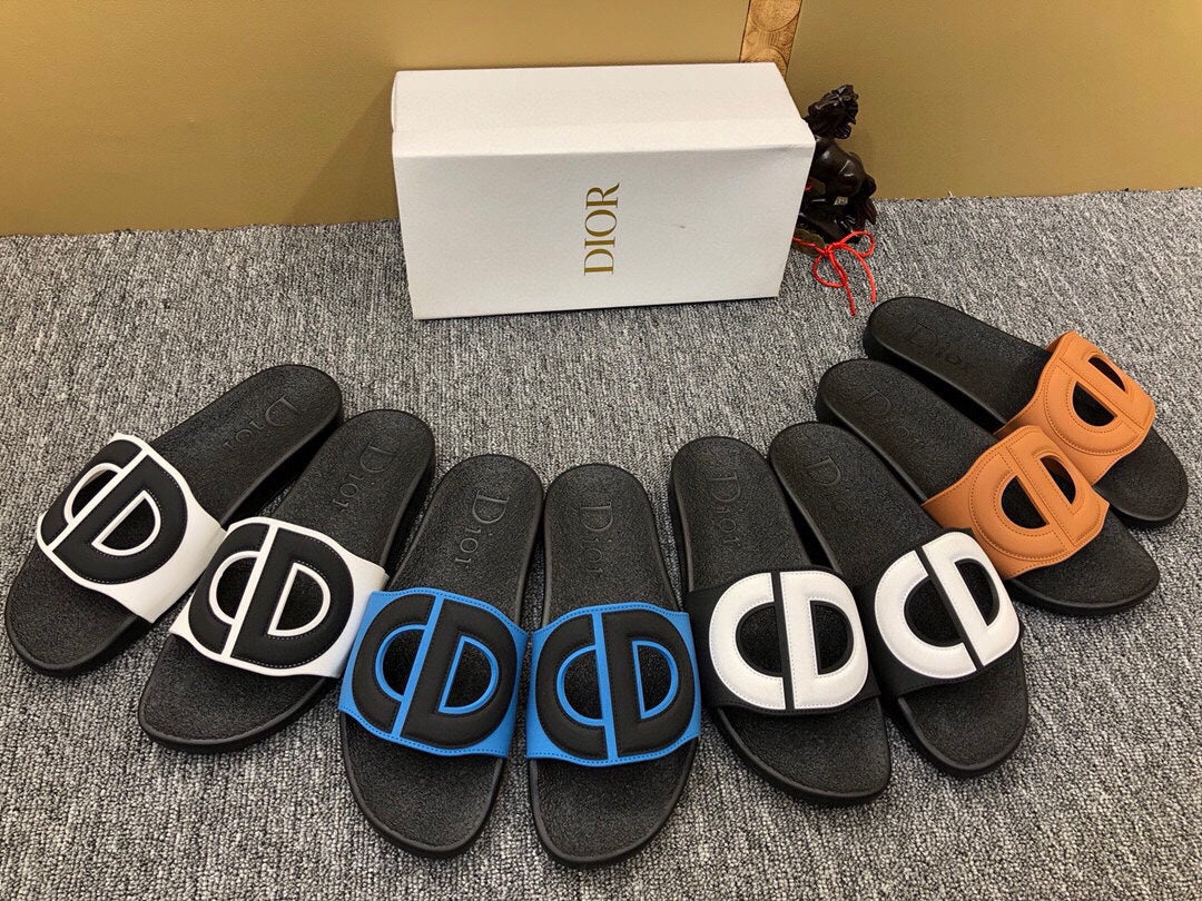 54D51ZDE Stylish slippers