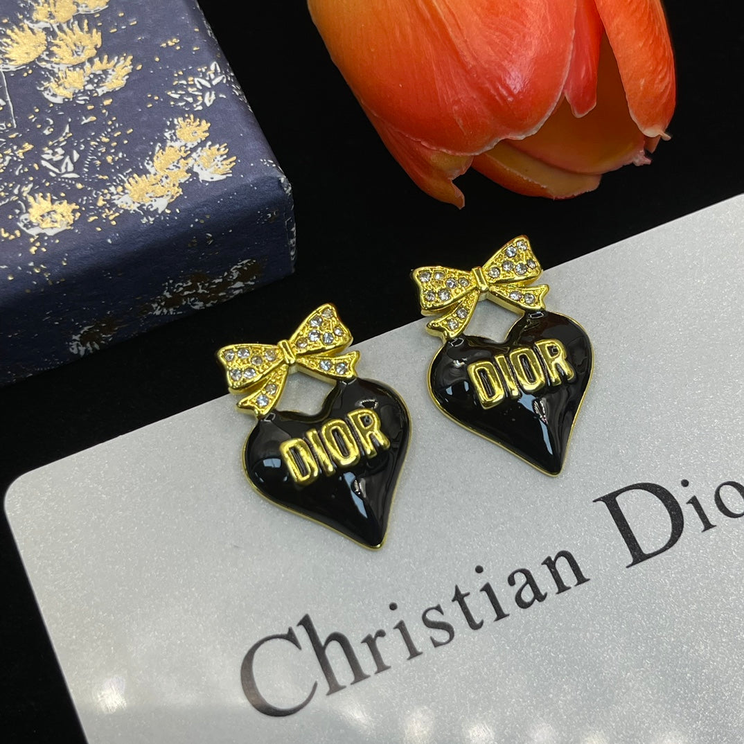 14D772EDE Stylish Earrings