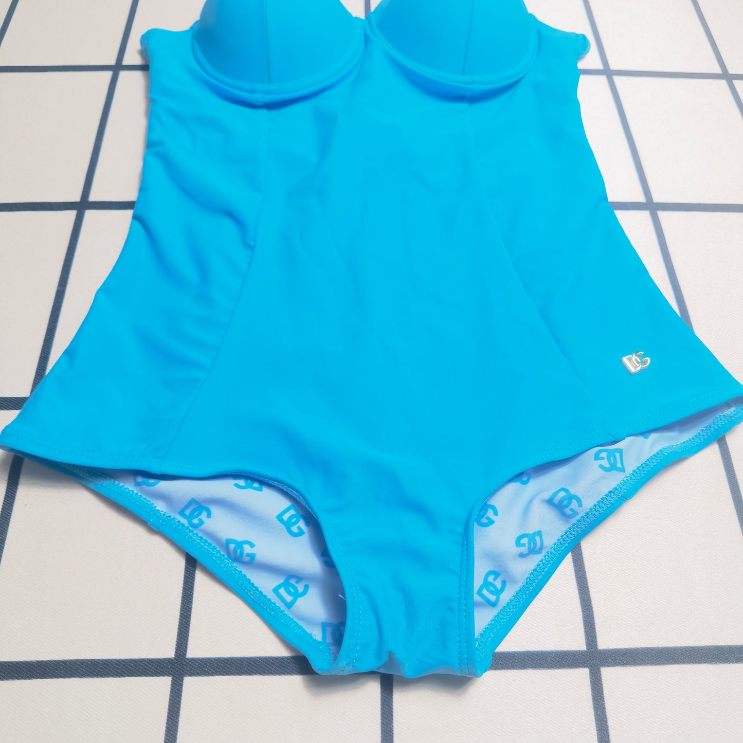 135ZA319YDE Stylish Bikini swimsuit