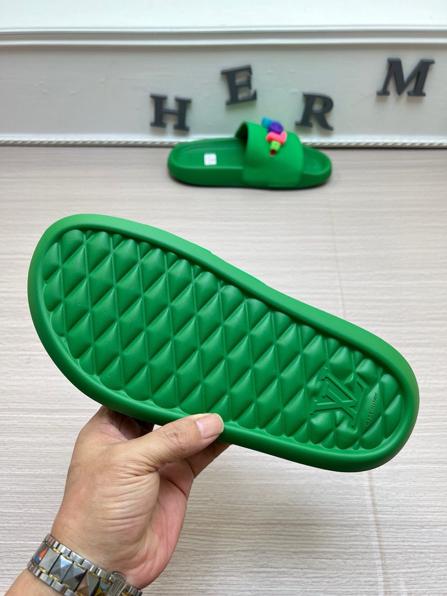 54E23ZDE Stylish Sole thickness 3cm