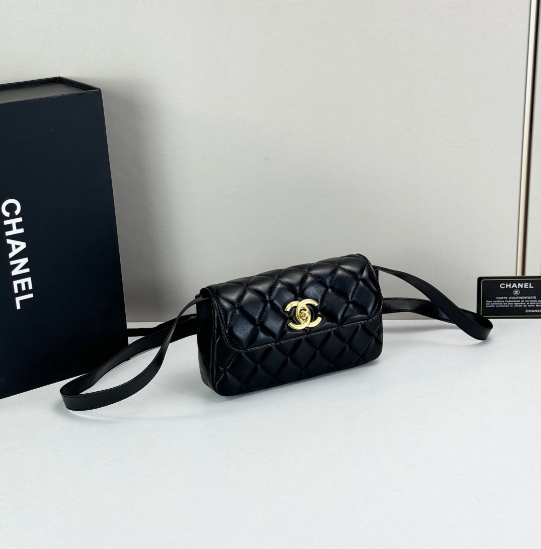 15RC61BDE Stylish leather bag