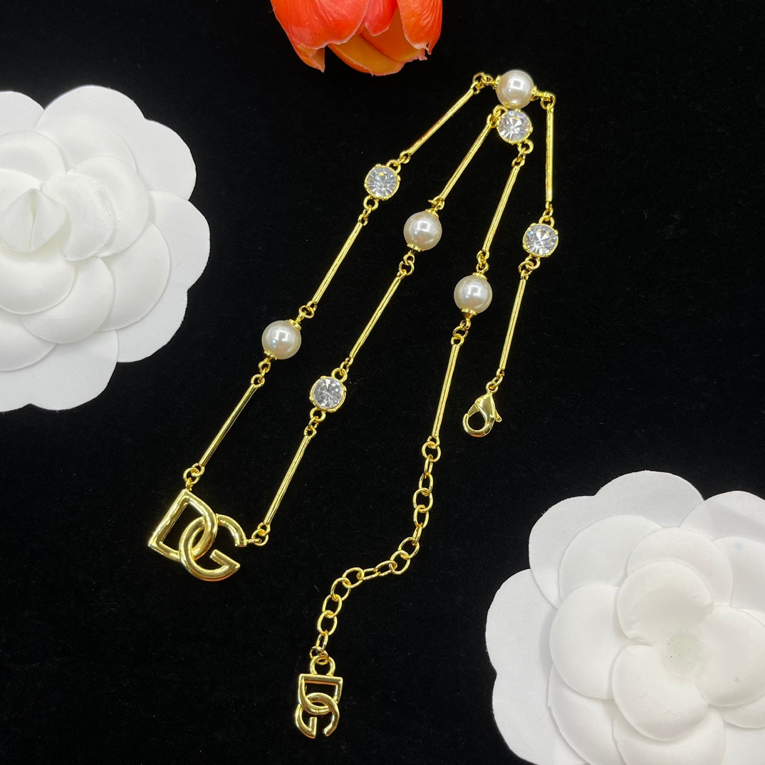 14A1045XDE Stylish Necklaces Bracelets