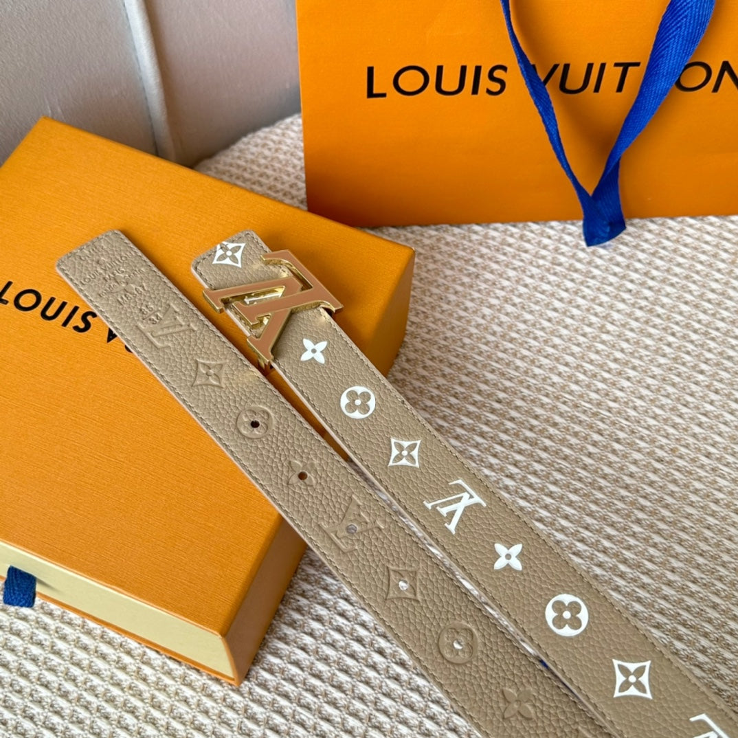 14E19PDE Stylish High quality belt With full package