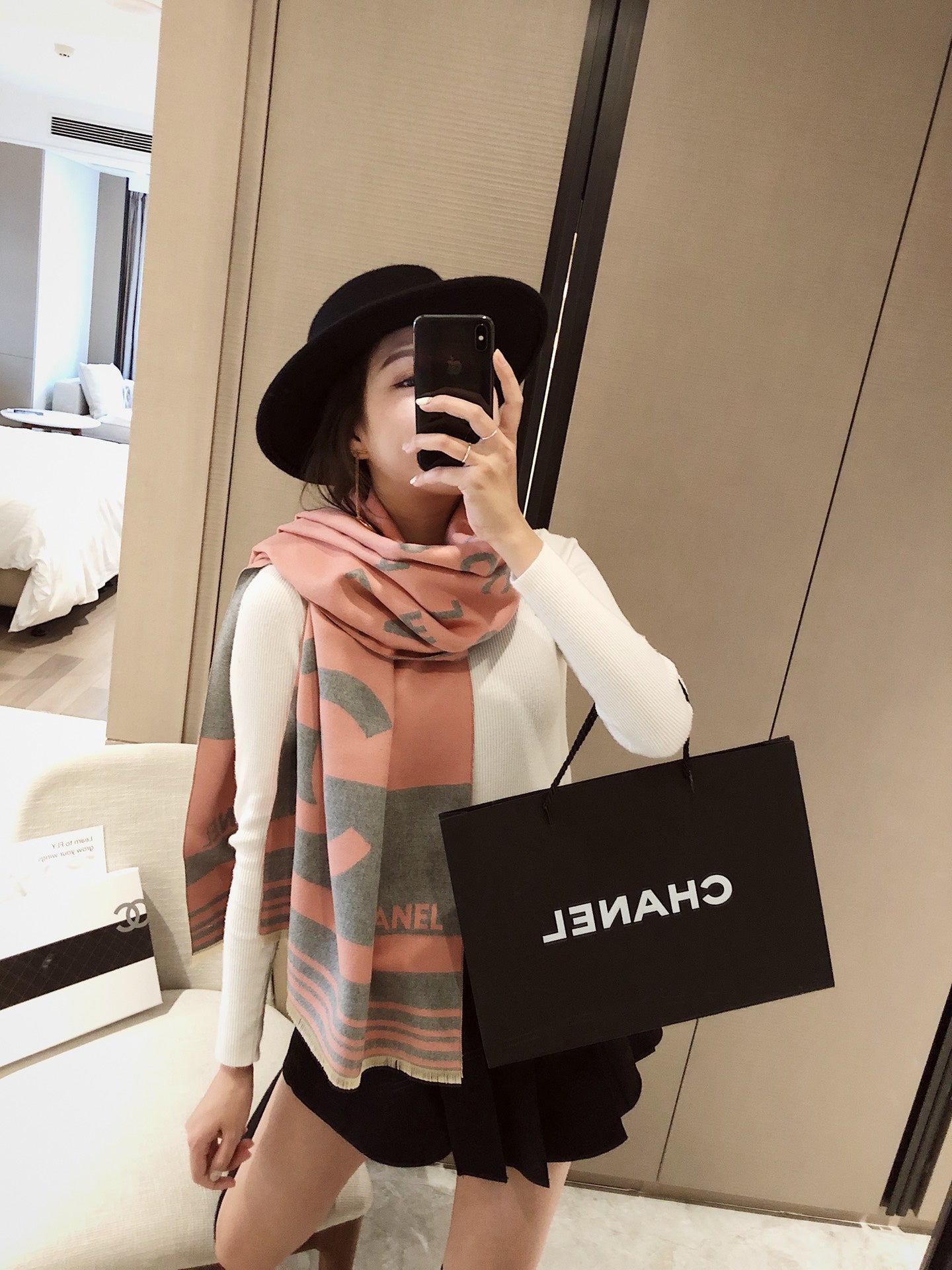 175RC34WDE Stylish Winter Scarves