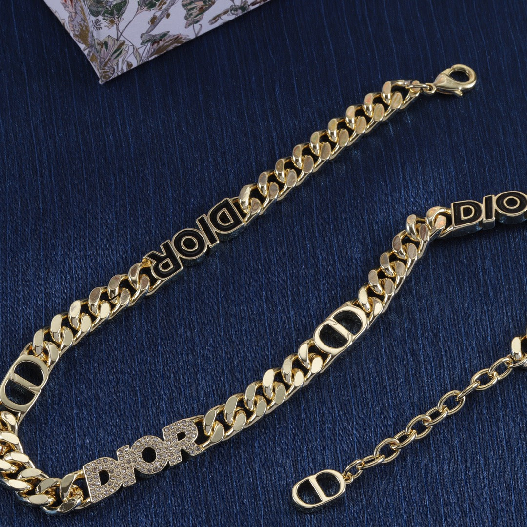 14D540XDE Stylish Bracelets Necklaces