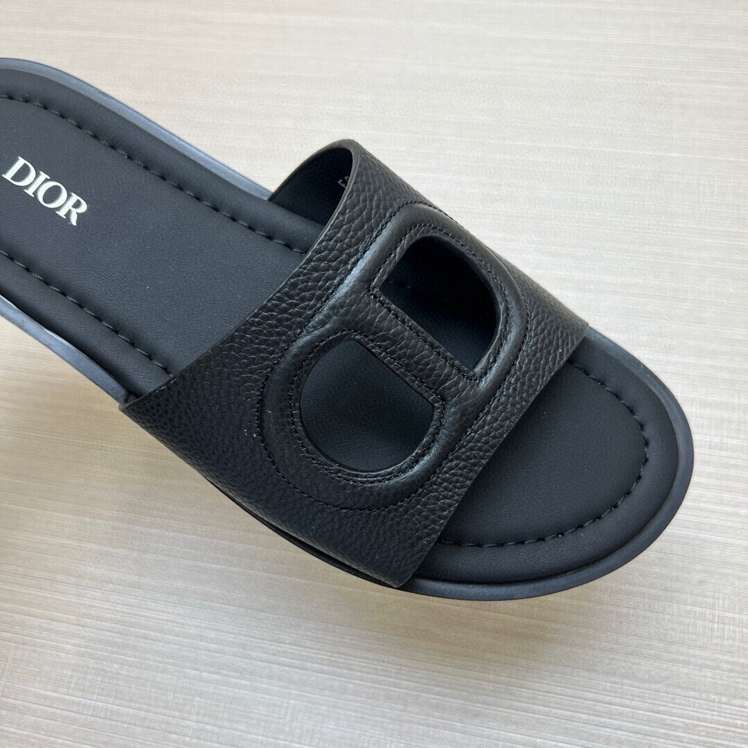 535ZD306ZDE Stylish Slippers