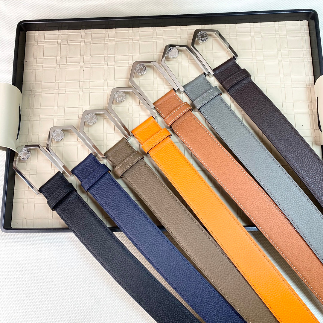14H106PDE Stylish High quality belt With full package