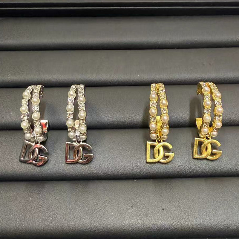 14A936EDE Stylish Earrings