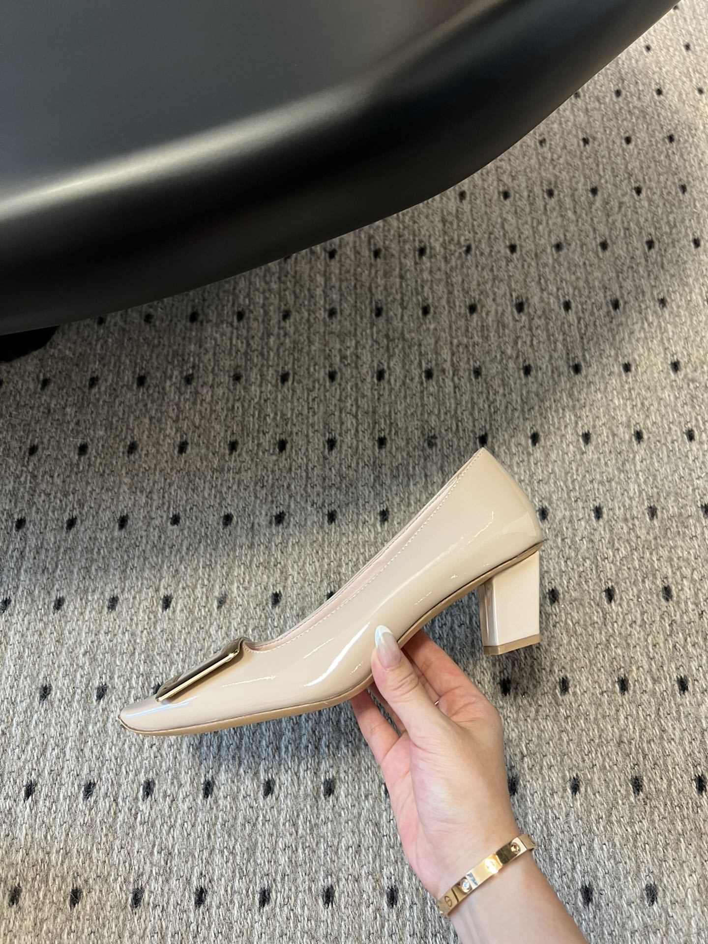 1ZA250ZDE Stylish High heels