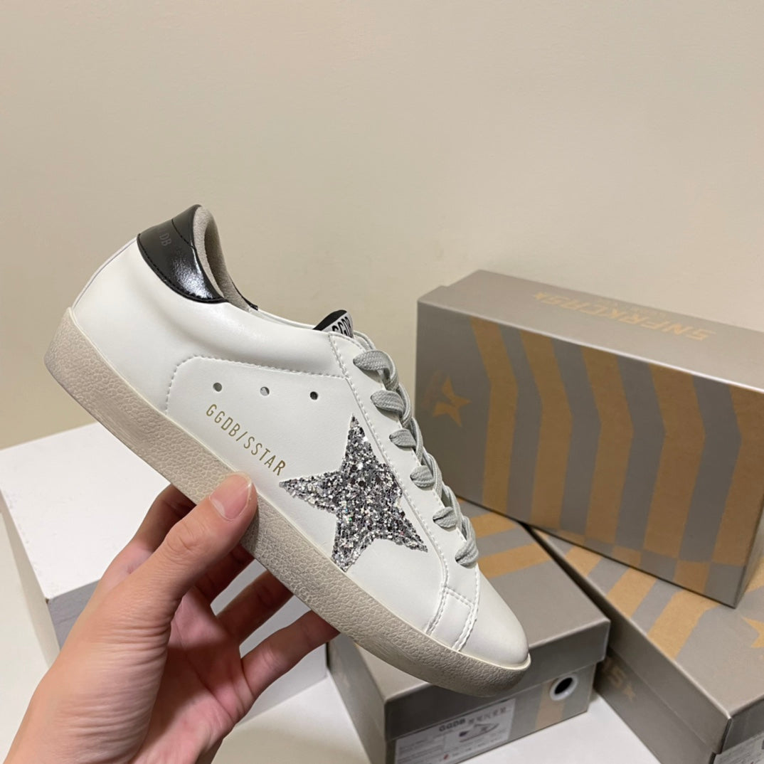 14GE114ZDE Stylish shoes