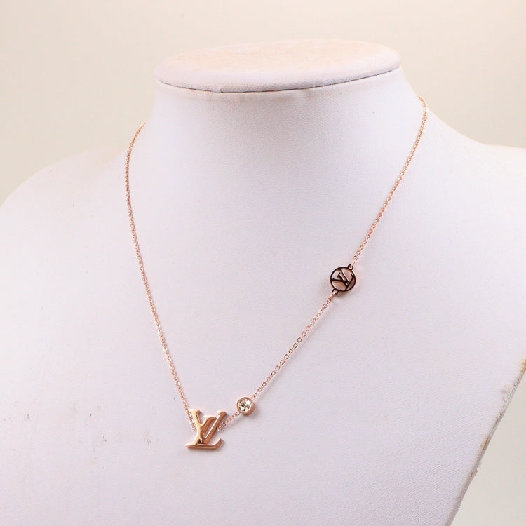 2E1XDE Stylish Necklaces