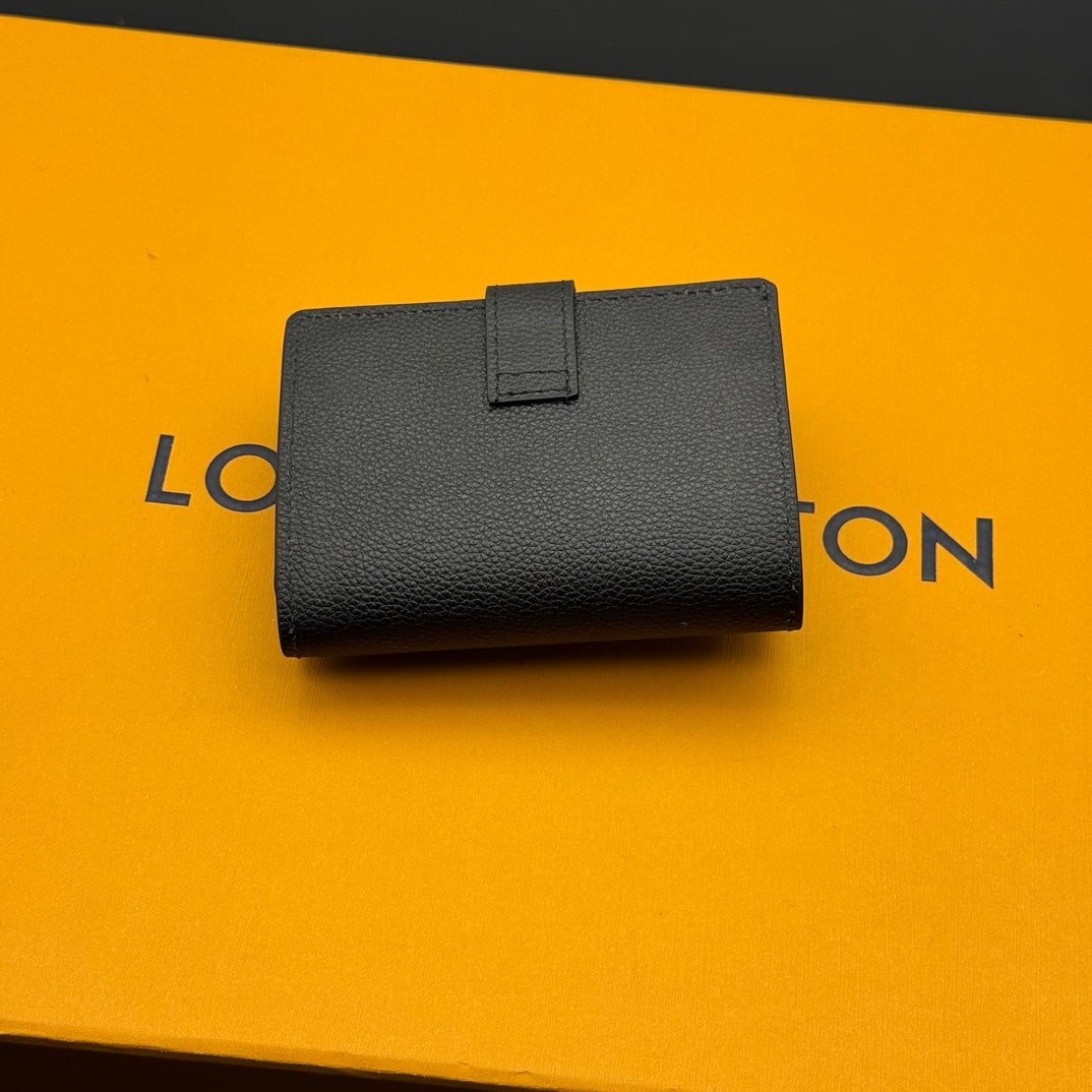155NE82BDE Stylish leather bag