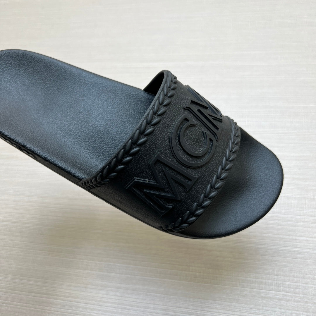 54M42ZDE Stylish slippers
